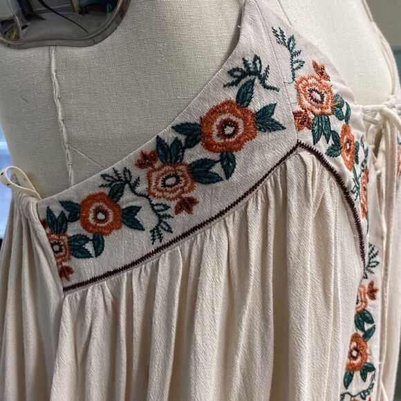 Lunik floral long dress 🌸 - Picture 5 of 8